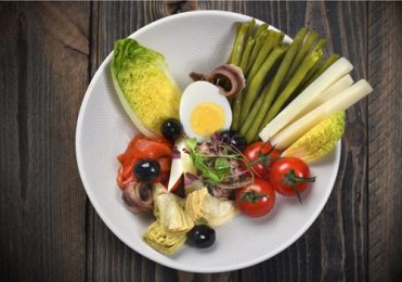 Recette : Petite salade niçoise aux piquillos - EpiSaveurs