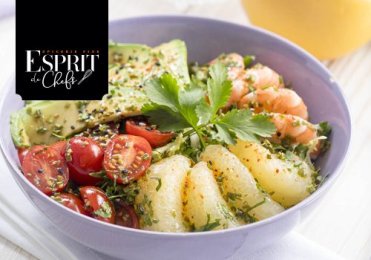 Recette : Salade d’agrume, crevettes et avocats, sauce au vinaigre à la mûre et aux myrtilles - EpiSaveurs