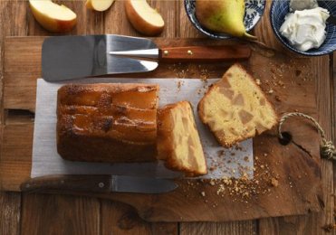 Recette : Cake de polenta pomme et poire - EpiSaveurs