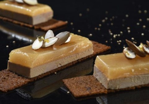 Recette : Foie gras, miroir poire et croustillant de pain d’épices - EpiSaveurs
